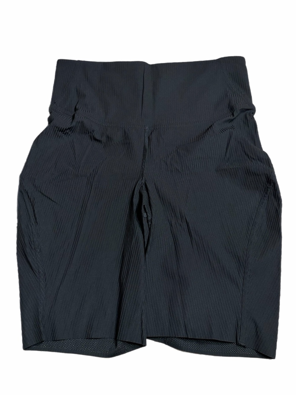NWOT Lululemon Base Pace Ribbed High-Rise Short *Nulux 8” (Black) Size 6